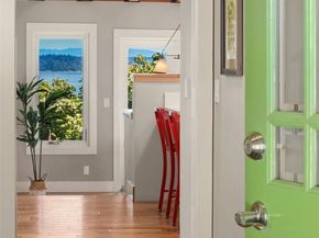 21206 SW Tramp Harbor Road, Vashon WA 98070