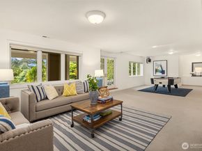 26207 NE 34th Street, Redmond WA 98053