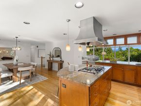 235 174th Place NE, Bellevue WA 98008