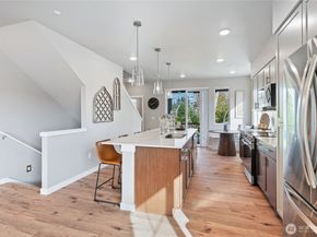 14424 Madison Way B1, Lynnwood WA 98087