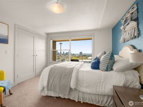900 Warren Avenue N 302, Seattle WA 98109