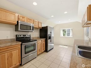 1710 36th Street, Everett WA 98201
