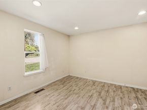 1710 36th Street, Everett WA 98201