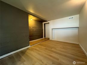 811 NE 66th Street, Seattle WA 98115