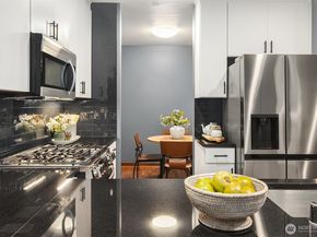 2716 Elliott Avenue 402, Seattle WA 98121