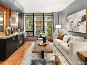 2716 Elliott Avenue 402, Seattle WA 98121