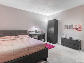 17515 151st Avenue SE 66, Renton WA 98058