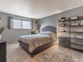 17515 151st Avenue SE 66, Renton WA 98058