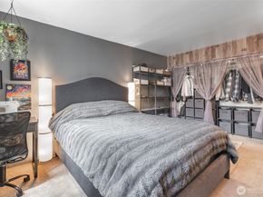 17515 151st Avenue SE 66, Renton WA 98058