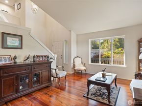 4851 NW Walgren Drive, Silverdale WA 98383