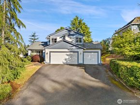 4851 NW Walgren Drive, Silverdale WA 98383