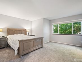 4851 NW Walgren Drive, Silverdale WA 98383