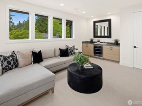 12729 NE 112th Street, Kirkland WA 98033