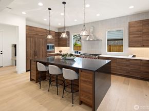 12729 NE 112th Street, Kirkland WA 98033