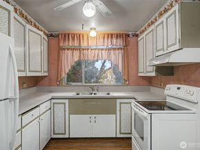 3121 Norton Avenue, Everett WA 98201