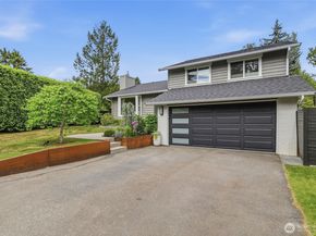 20426 73rd Place NE, Kenmore WA 98028