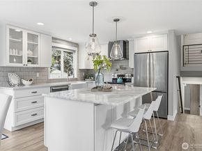 20426 73rd Place NE, Kenmore WA 98028