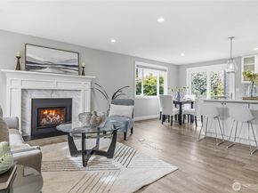 20426 73rd Place NE, Kenmore WA 98028