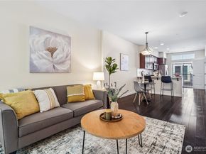 2107 NW Moraine Place, Issaquah WA 98027