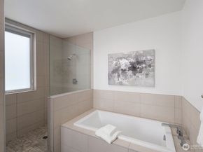 1208 W Emerson Street, Seattle WA 98119