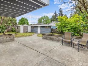 2001 NE 12th Street, Renton WA 98056