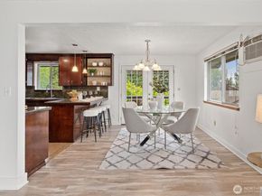 2001 NE 12th Street, Renton WA 98056