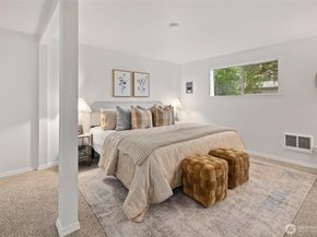 2001 NE 12th Street, Renton WA 98056