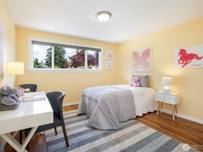 14101 Phinney Avenue N, Seattle WA 98133