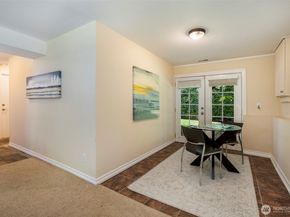 14101 Phinney Avenue N, Seattle WA 98133