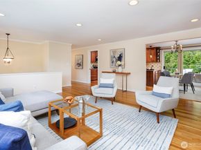 14101 Phinney Avenue N, Seattle WA 98133