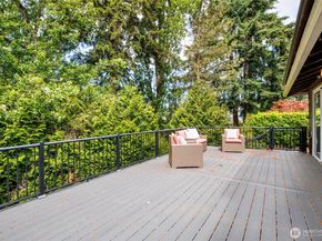 14101 Phinney Avenue N, Seattle WA 98133