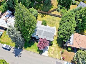 10417 NE 142 Street, Kirkland WA 98034