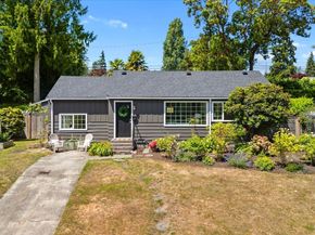 16237 10th Avenue NE, Shoreline WA 98155