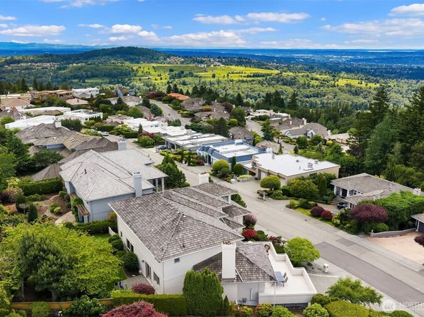 5414 154th Avenue SE, Bellevue WA 98006