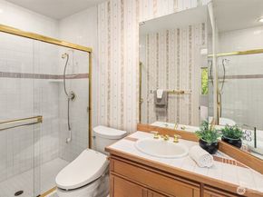 5414 154th Avenue SE, Bellevue WA 98006