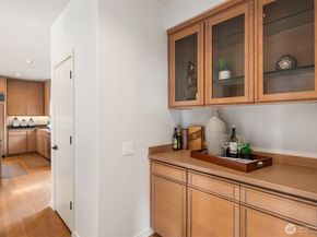 5414 154th Avenue SE, Bellevue WA 98006