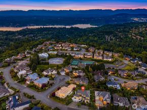 5414 154th Avenue SE, Bellevue WA 98006