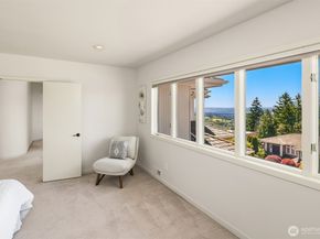 5414 154th Avenue SE, Bellevue WA 98006