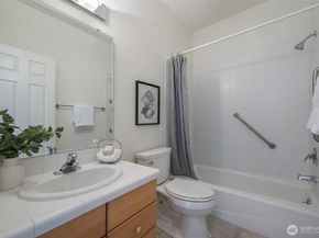 1124 2nd Street, Mukilteo WA 98275