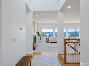 1124 2nd Street, Mukilteo WA 98275