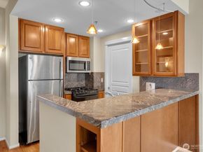 2801 1st Avenue 618, Seattle WA 98121