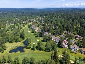 13713 209th Avenue NE, Woodinville WA 98077