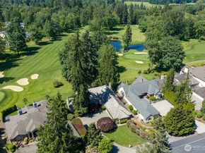 13713 209th Avenue NE, Woodinville WA 98077