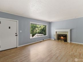9059 Carkeek Drive S, Seattle WA 98118
