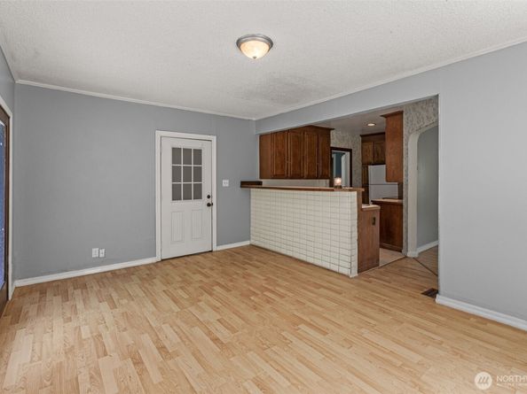 9059 Carkeek Drive S, Seattle WA 98118