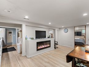 9059 Carkeek Drive S, Seattle WA 98118