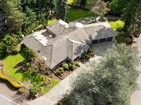 13214 180th Avenue NE, Redmond WA 98052