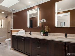13214 180th Avenue NE, Redmond WA 98052