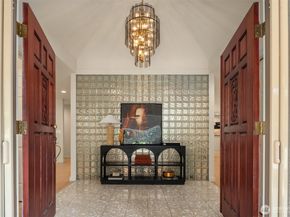 13214 180th Avenue NE, Redmond WA 98052