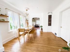 2127 8th Street, Bremerton WA 98312